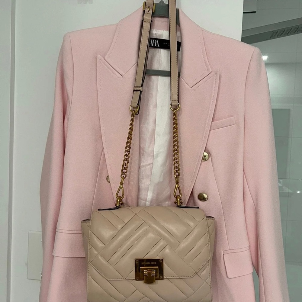 Pink leather Michael Kors bag / purse